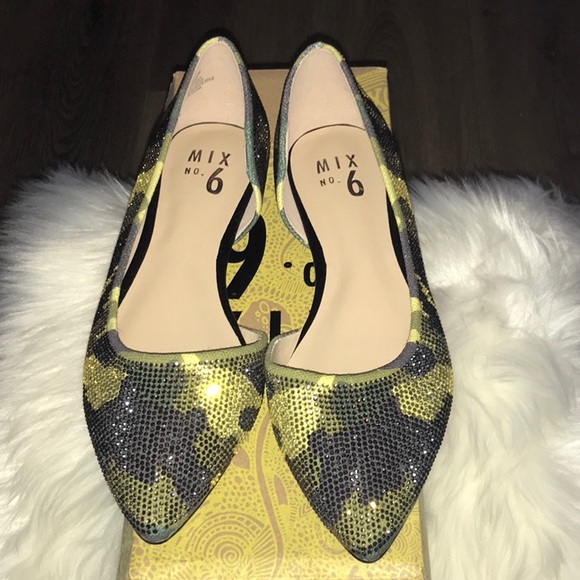 MIX 6 CAMO PRINTED CANVAS. STYLE M6- FABIENNE. SIZE 6.5. With the original box. - Picture 4 of 13